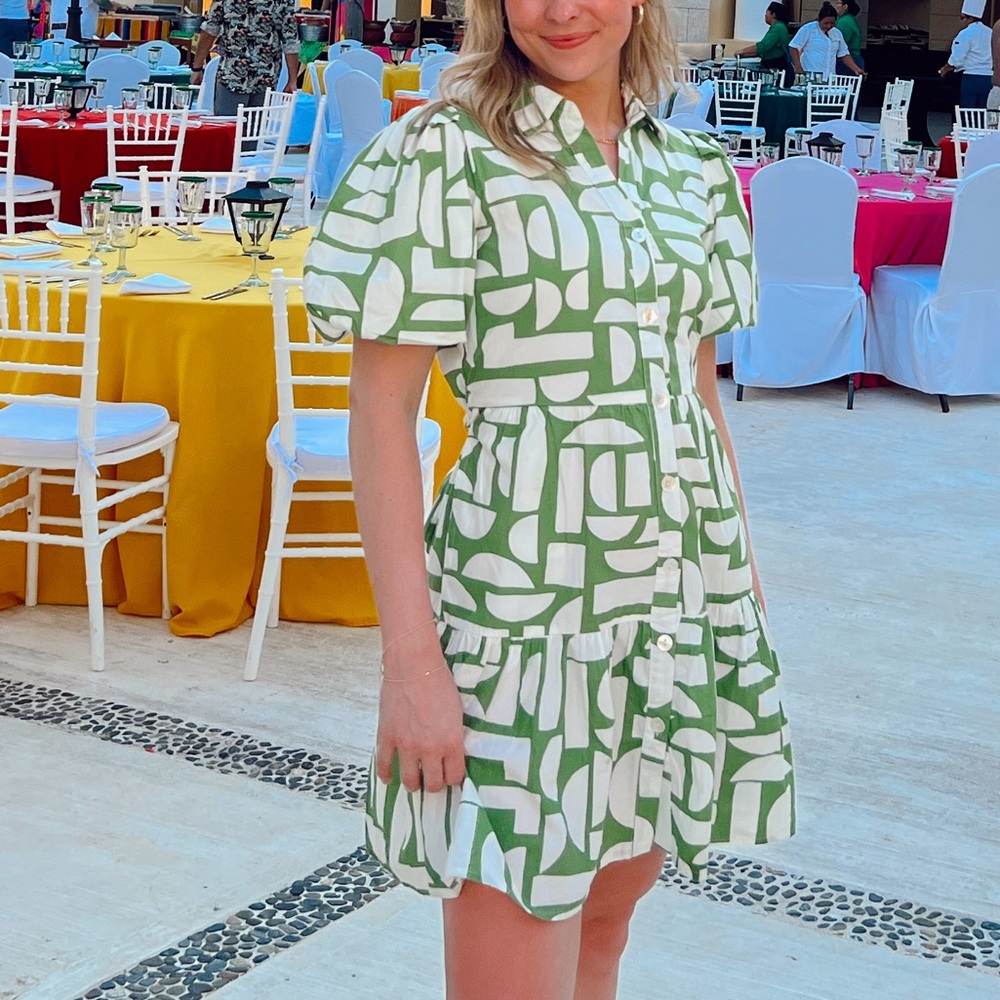 Jessica Simpson Green and White Geometric Mini Dress